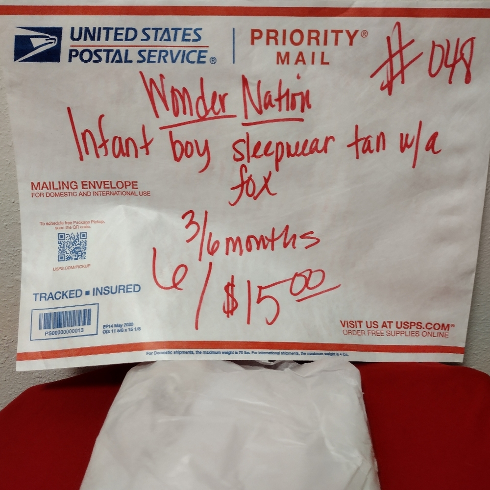 6/$15 Wonder nation tan with fox sleeper 6/$15